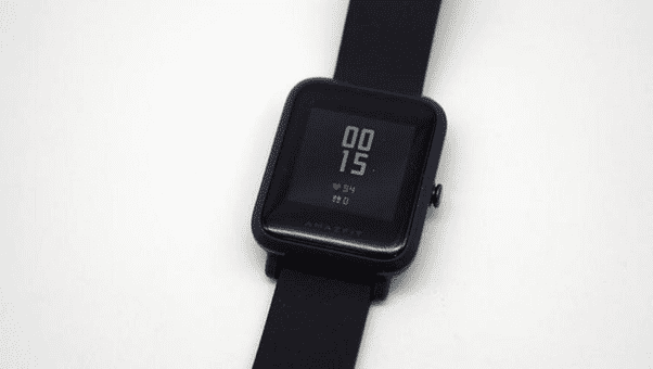 Внешний вид смарт-часов Xiaomi Amazfit Bip S